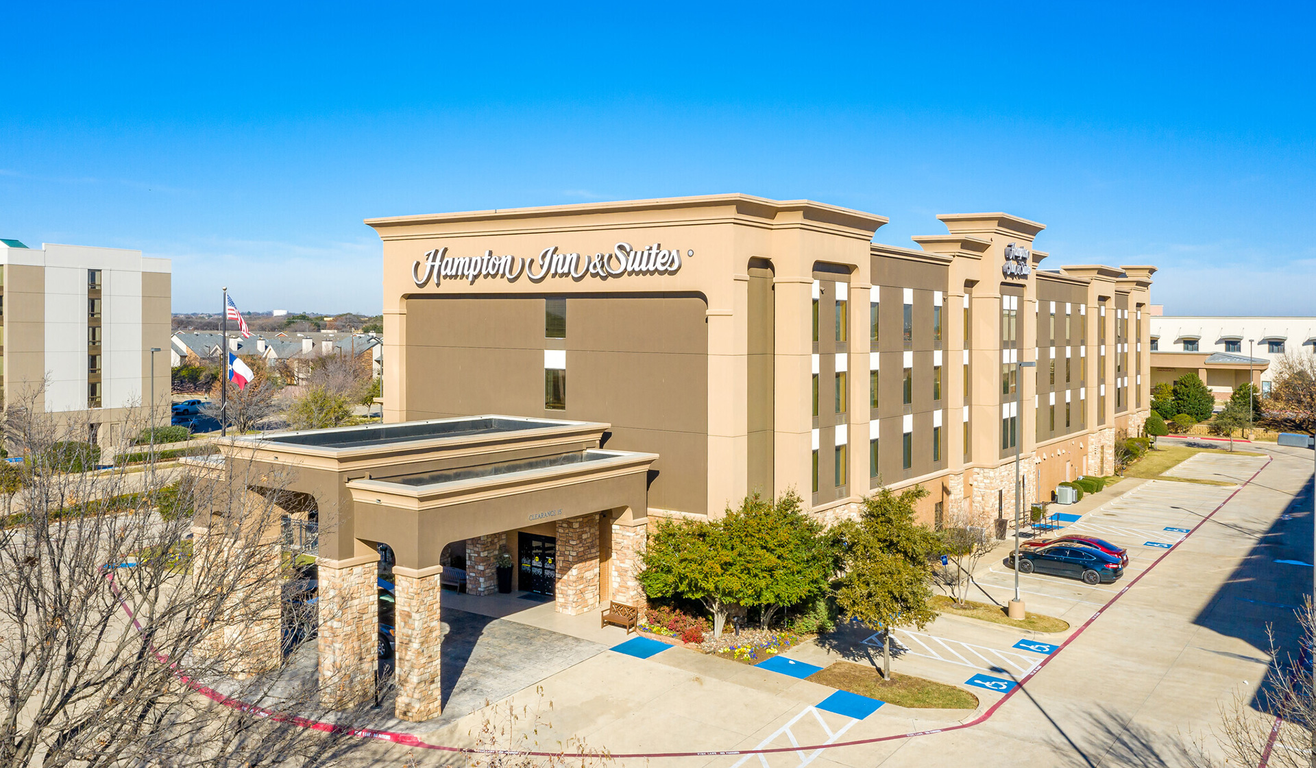 Hampton Inn & Suites Dallas Hurst