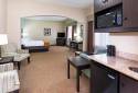 Holiday Inn Express & Suites Victoria