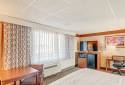 Best Western Movie Manor