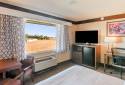 Best Western Movie Manor