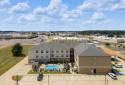 Holiday Inn Express & Suites Texarkana