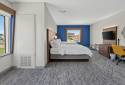 Holiday Inn Express & Suites Texarkana