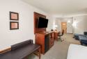 Comfort Suites Johnson Creek Conference Center
