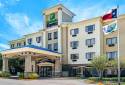 Holiday Inn Express & Suites Hulen Mall