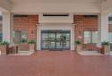 Holiday Inn Express & Suites Winnie