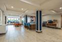 Holiday Inn Express & Suites Winnie