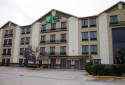 Holiday Inn Express & Suites Houston North