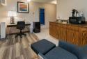 Country Inn & Suites by Radisson South Haven