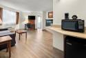 AUCTION - Quality Inn & Suites Black River Falls I-94