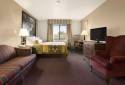 Super 8 by Wyndham Milwaukee Airport