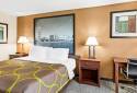 Super 8 by Wyndham Sturtevant/Racine