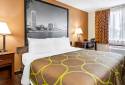 Super 8 by Wyndham Sturtevant/Racine