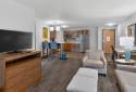 Staybridge Suites Columbia - Hwy 63 & I-70