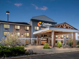 Comfort Inn and Suites Mountain Iron and Virgina
