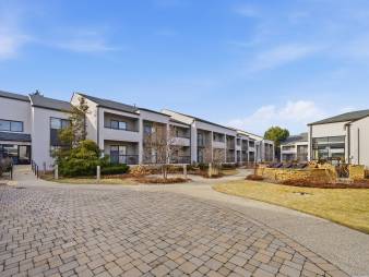 Courtyard by Marriott Chicago Deerfield