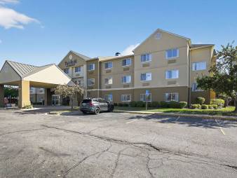 AUCTION - Fairfield by Marriott Inn & Suites Lansing West