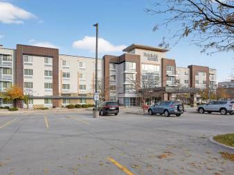 Fairfield by Marriott Inn & Suites Omaha Downtown