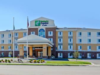 Holiday Inn Express & Suites Williston Holiday Inn Express & Suites Williston