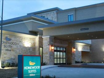 HomeWood Suites Arlington