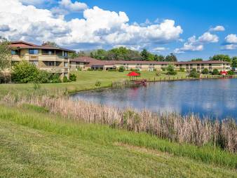 AUCTION - Quality Inn & Suites Black River Falls I-94