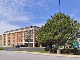 Quality Inn & Suites Matteson Near I-57