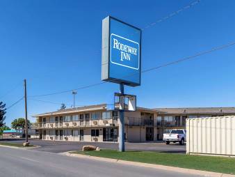 AUCTION - Rodeway Inn Midland