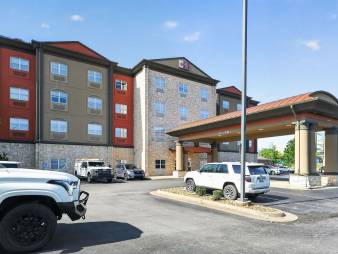 Best Western Plus JFK Inn & Suites Best Western Plus JFK Inn & Suites