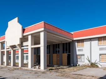 AUCTION - Amarillo Vacant Hotel