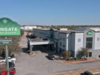 Wingate by Wyndham Round Rock Hotel & Conference Center Wingate by Wyndham Round Rock Hotel & Conference Center