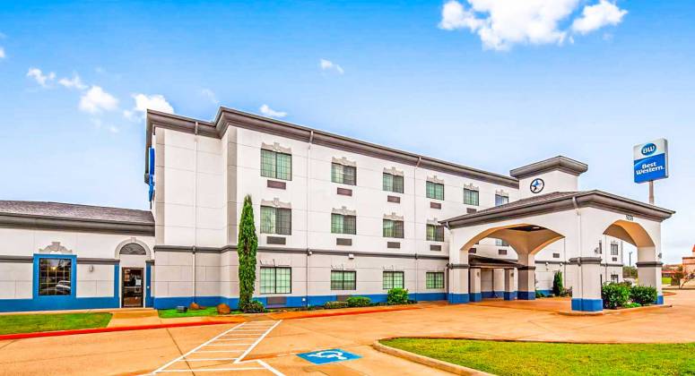Marcus & Millichap Arranges The Sale Of A 53-Room Hospitality Property