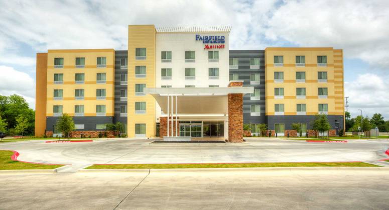 Marcus & Millichap Arranges the Sale of a 108-Room Hospitality Property in San Marcos, Texas