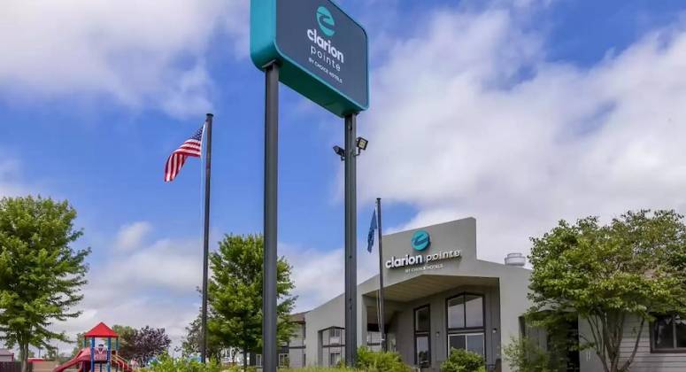 Marcus & Millichap Arranges The Sale Of A 67-Room Hospitality Property in Tomah, Wisconsin