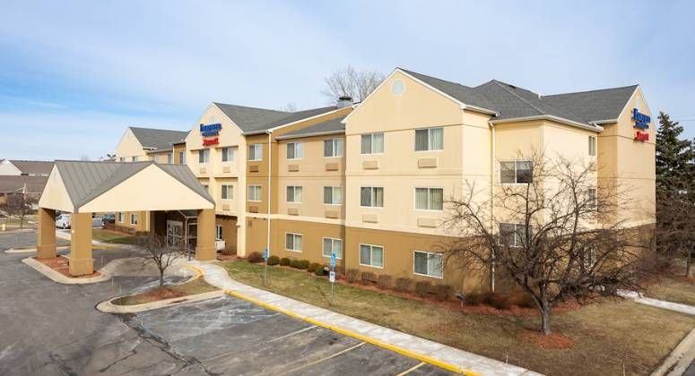 Marcus & Millichap Auctions 62-Room Fairfield Inn & Suites Property in Lansing, Mich.