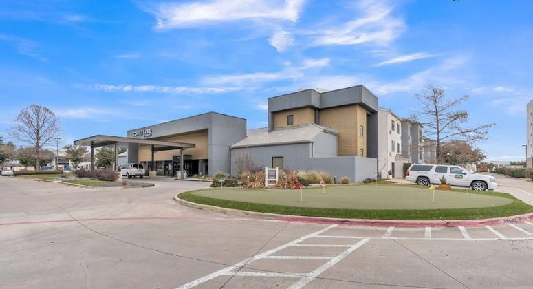 Marcus & Millichap Closes Hospitality Asset Sale in the Dallas-Fort Worth Metroplex 