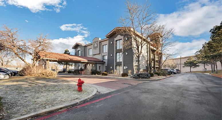 Marcus & Millichap Brokers Sale of 131-Room La Quinta Inn in Denver Suburb Marcus & Millichap Brokers Sale of 131-Room La Quinta Inn in Denver Suburb